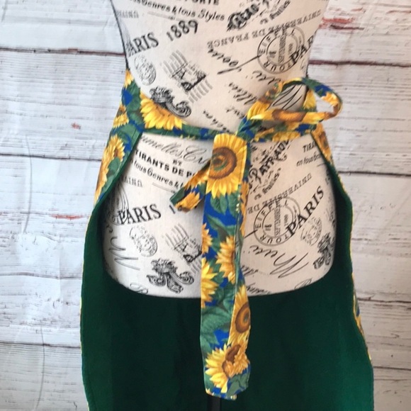 Sunflower apron - Picture 6 of 9